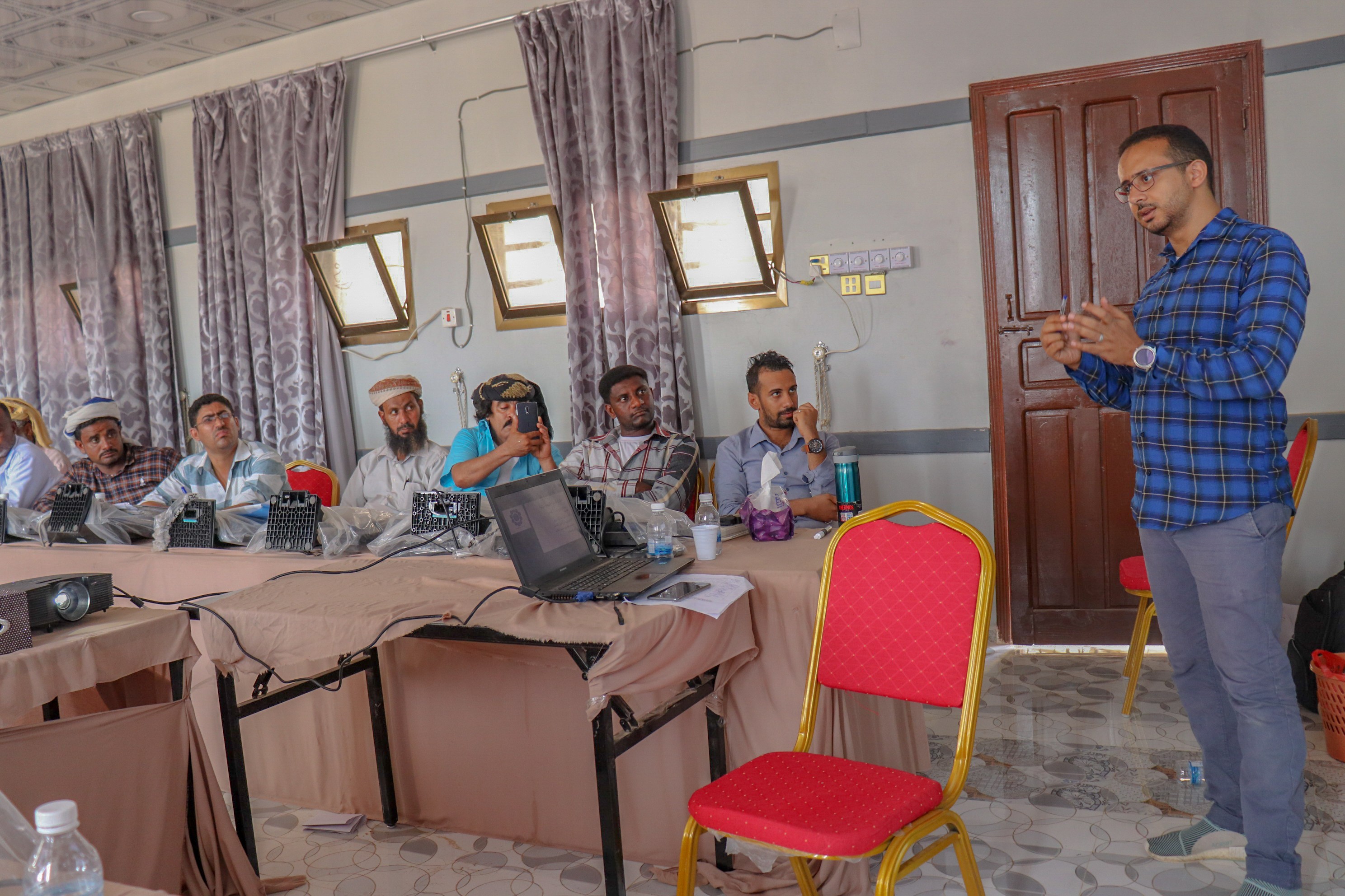 تستمر اليوم الدورة العملية التي تخص الترصد الوبائي وإعداد التقارير الصحية الشهرية والإشراف لمديريات سيحوت والمسيلة.